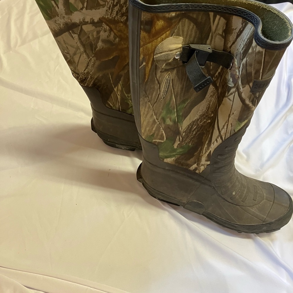 Sturdy Camo Steel Shank Boots View 4